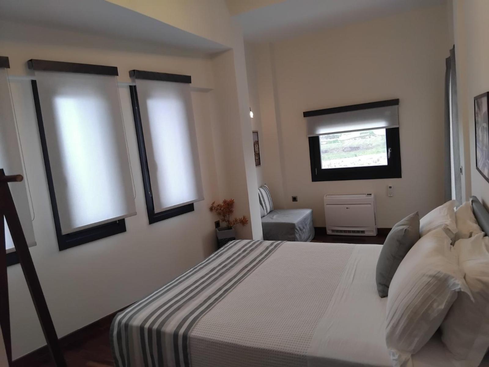 Golden Moments Luxury Stone Villas B Mesariá Pokoj fotografie